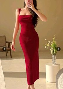 Elegant Red Bodycon Midi Dress