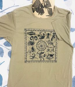 very unique AESTHETIC Graphic Print Tee