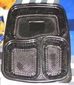 Pack Of 15 Plastic Plates And Spoons