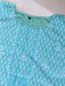 Mint Kurta XL size
