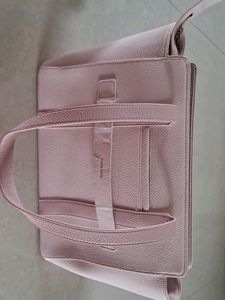 NEW MOKOBARA BRANDED HANDBAG...