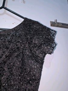 Black Blouse Net