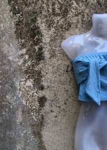 19M. BLUE TUBE SEXY TOP
