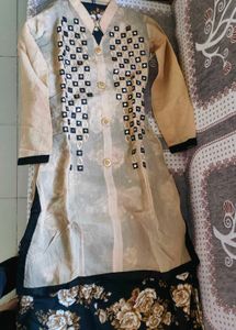 Elegant Beige Embroidered Kurta