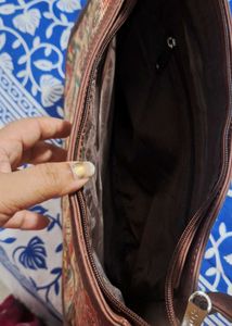 Zouk Handbag with Paisley Pattern