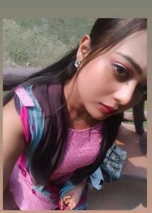 pink sleeveless kurti with free jhumka