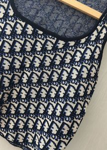 Elegant Patterned Tank Top