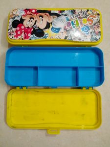 Plastic Kids Pencil Box, For School