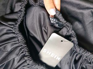 Elegant Off-Shoulder Bodycon Dress