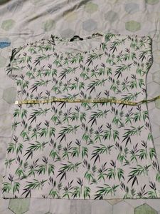 Leaf Print T-Shirt