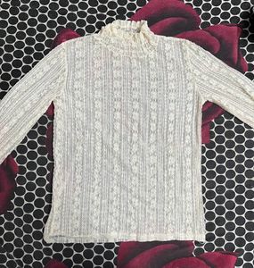 Flower Net Turtle Neck Top