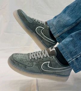 *NIKE AIRFORCE REIGN CHAMP GREY*