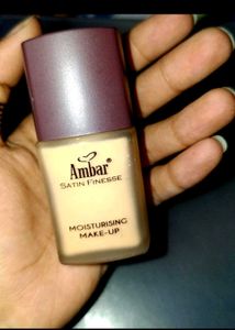 Ambar Satin Finesse Foundation😁