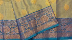 Banarasi Buta Silk Saree 💜