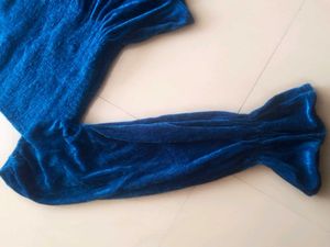 Blue Velvet Top- New🏷️