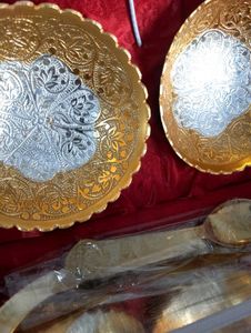 Gold Plated Dinnerware Set