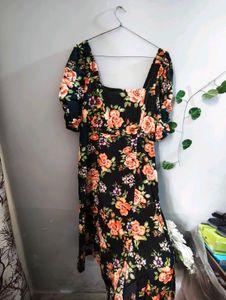 HARPA Woman Standard Length Dress