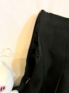 y2k Black Pleated Mini Skirt