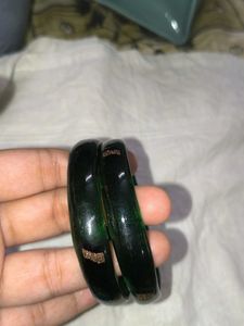 Green glass Bangle Set