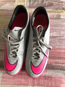 Original Unisex Nike Sneakers