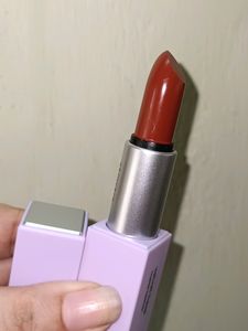 Plum Goodness Derma hues Matte Lipstick