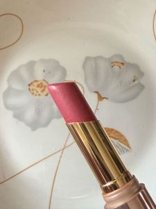 🆕 Lakme 9to5 Creaseless Lipstick