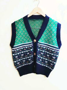 Green half sweater Size-40