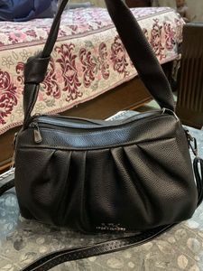 Stylish Black Handbag