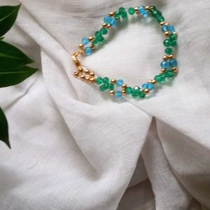Beautiful Handchain