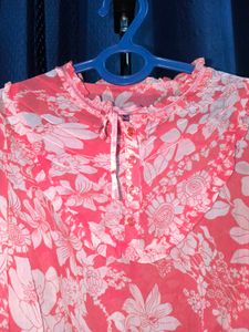 Long-sleeves Coral Blouse