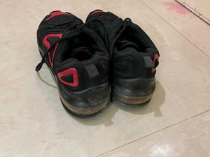 Black &amp; Red Running Shoes