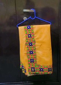 Elegant Ethnic Saree With Blouse