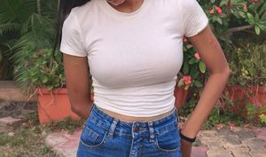 H&amp;M Fitted Crop White Tshirt