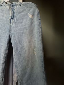 Ripped Wide Leg Jeans