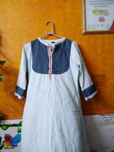 Light Blue Striped Yoke Casual Tunic