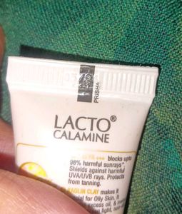 Lacto Calamine Sunscreen SPF 50