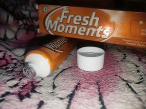 Herbal Ayurvedic Toothpaste with Shampoo