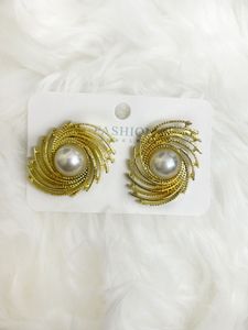 Combo of 4 pairs Korean Earrings⚡