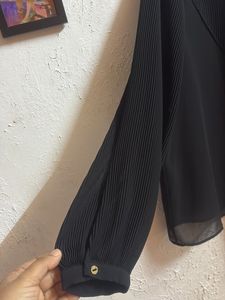 Zara Black ruffled  Pleated sleeve Blouse