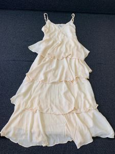 Ruffle Dress 🤩