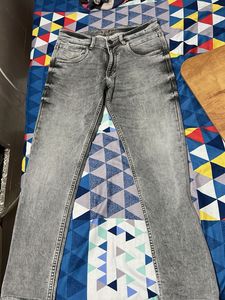 grey denim jeans cantabil