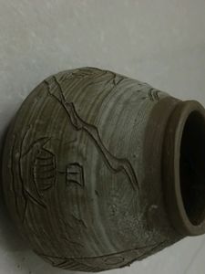Hand Made Clay Pot Perfect For Ur Table .