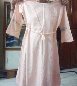 Embroidered Pink Kurta
