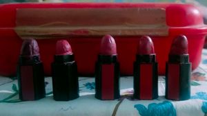 Makeup Combo Offer