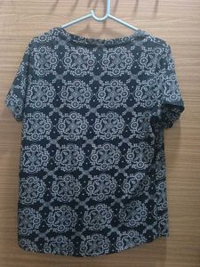 Patterned T-shirt