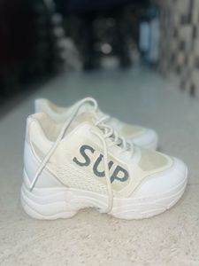White &#39;SUP&#39; Sneakers