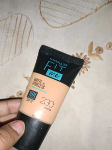 Maybelline Fit Me Foundation - Shade 230