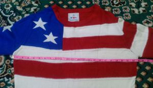 AMERICAN FLAG PRINT SWEATER. Oversized