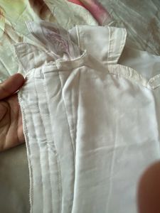 White Georgette Embroidered Kurti Dupatta