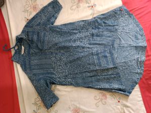 Hey Girls It&#39;s A Combo Of 6 Tops ..Go For It ✨💜